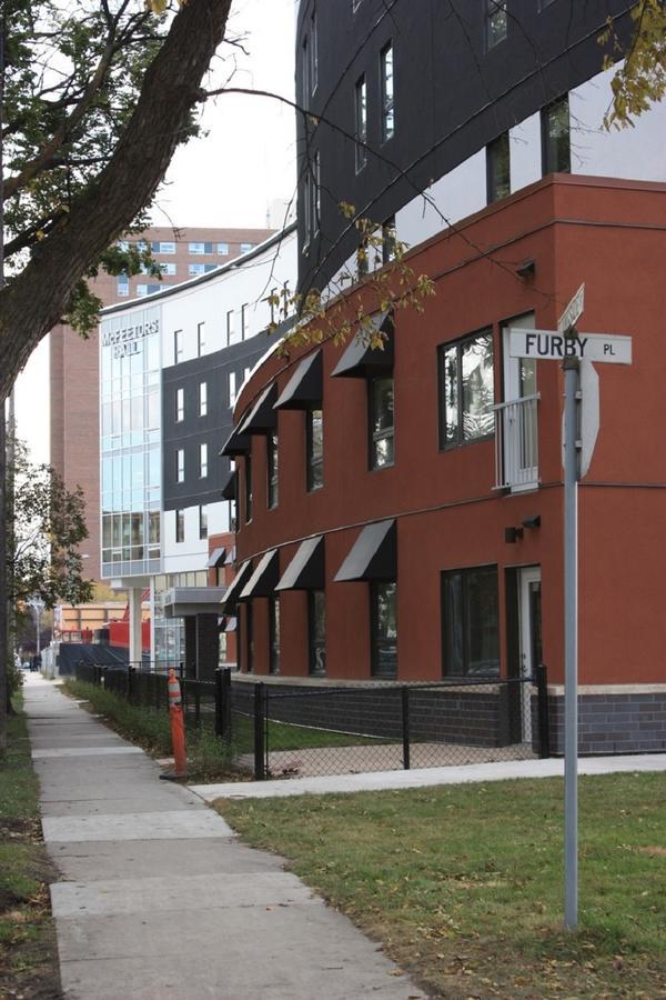 Uwinnipeg Downtown Hostel Екстериор снимка